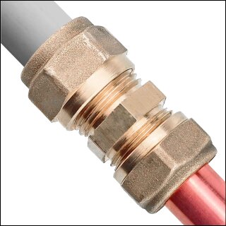 Schraubfitting für Mehrschichtverbundrohr > Übergangsverschraubung Adapter Kupplung 20x2 mm (AußenØ x Wandstärke) auf Kupferrohr 18mm AußenØ, Schraubfitting aus Messing Trinkwasser geeignet